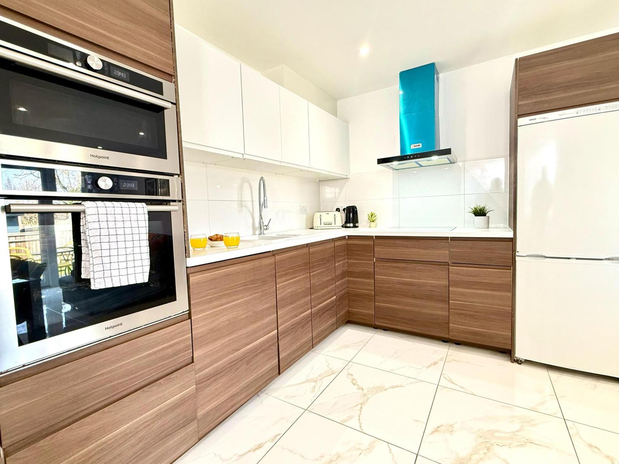 Panorama House, Luxury 2-Bedroom Apartment 2 Kidlington Ngoại thất bức ảnh